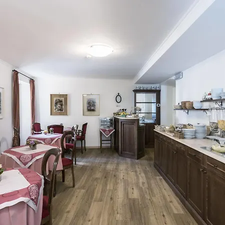 Garni Hotel 3*