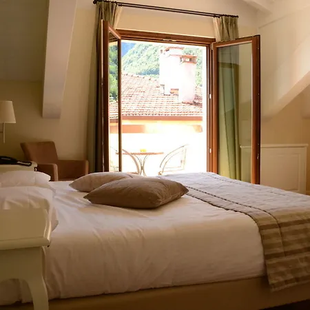 Garni Μενάτζιο