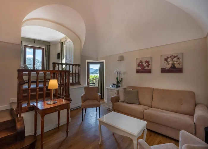 Garni 3* Menaggio