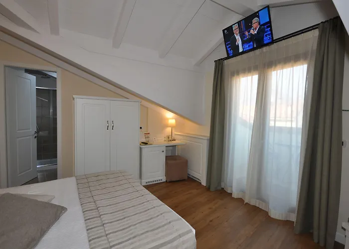 Garni Hotel 3*